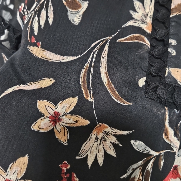 Anthropologie Maeve floral satin like feeling size sp - Picture 6 of 14